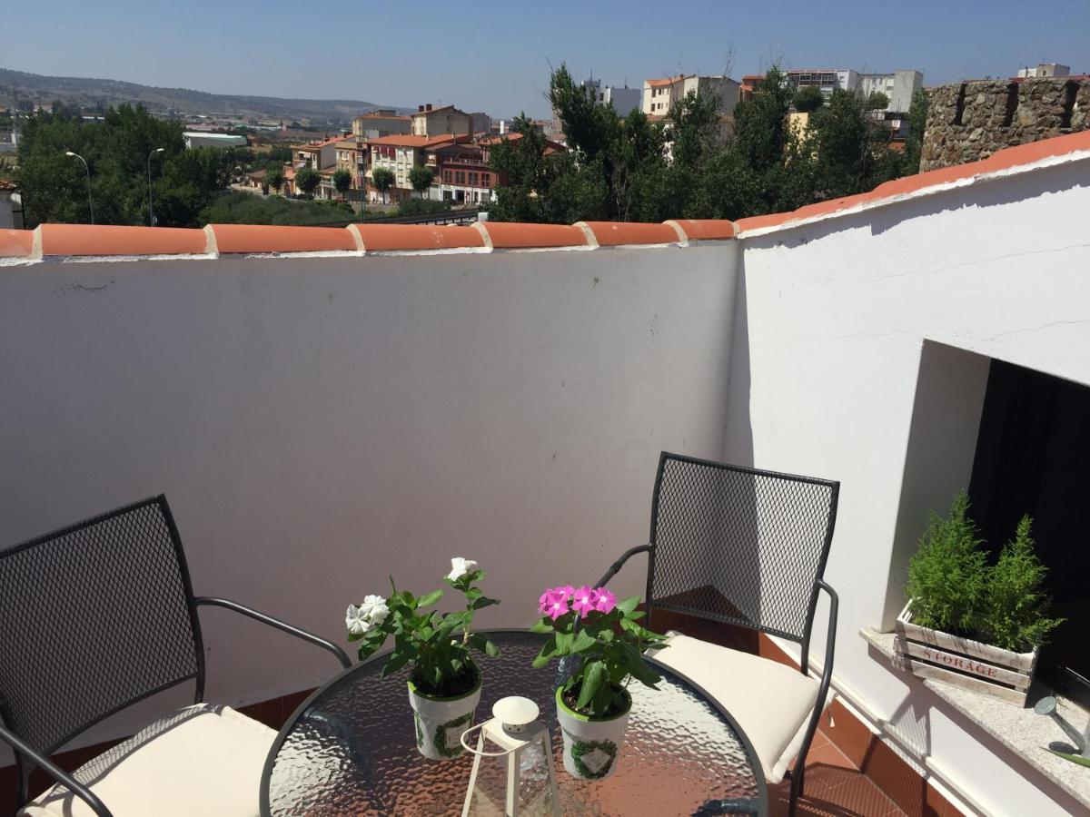 Apartamento Puerta Trujillo Plasencia Exterior foto